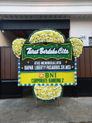 Papan Bunga Duka di Sukmajaya